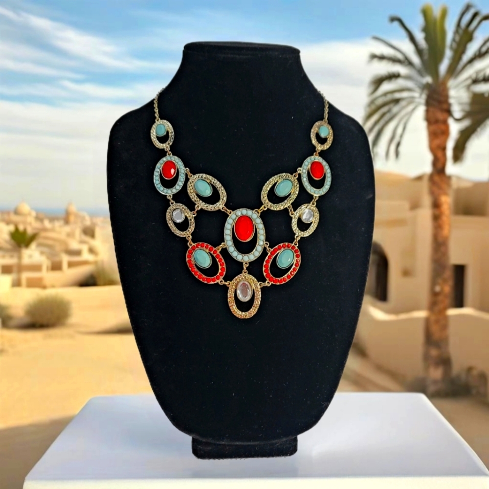 Southwestern Style Elegant Francesca's Bib Link Necklace Multicolored Stones